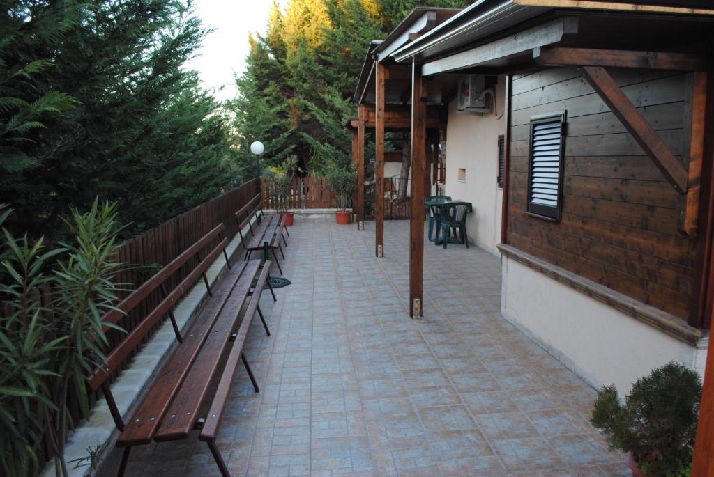 La Casetta Dei Sogni D'Oro Castellana Grotte Bagian luar foto